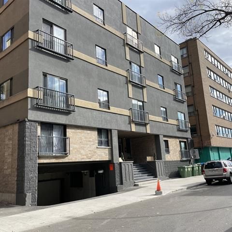 7225 Rue Durocher - Photo 1