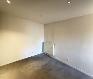 Very spacious - Photo 6