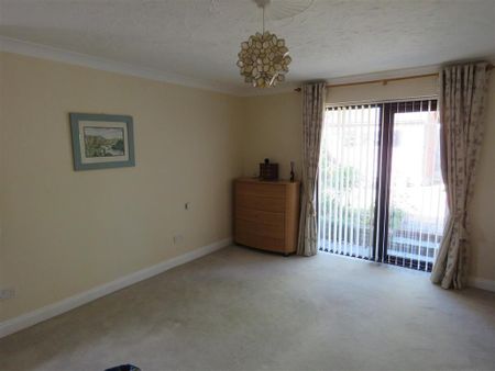 3 bedroom bungalow to rent - Photo 3