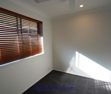 Fresh, Modern Living in a Quiet Cul-de-Sac in Heathridge! - Photo 3