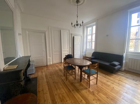 Location Appartement 2 pièces 58m² LYON 1er - Photo 3