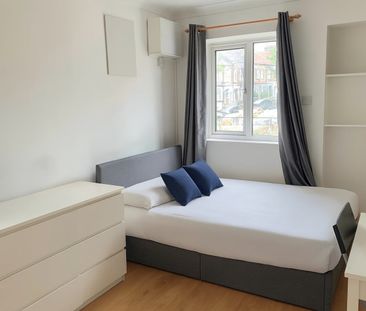 Studio Flat, London, E17 - Photo 1