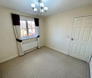 3 bedroom detached house to rent - Photo 5