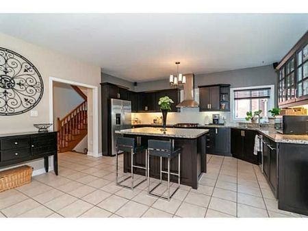 For Lease - 4 Bluewater Trail, Barrie, Ontario - Photo 3
