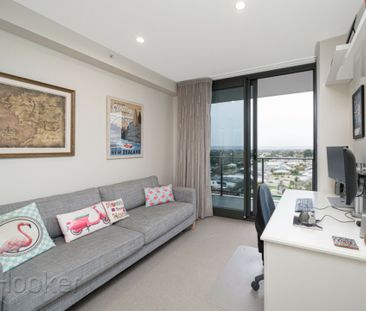 Styled for Living � Panoramic Views - Photo 2