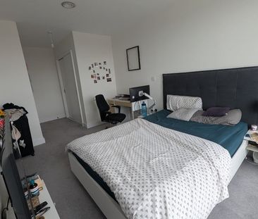 Room in a Shared Flat, Oakland's Rise, NW10 - Photo 6