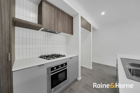 Brand New Family Home in Wyndham Vale - Photo 5
