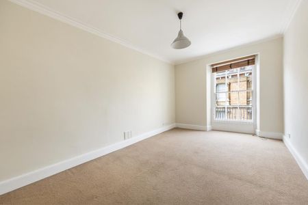 2 Bed Flat - Photo 3