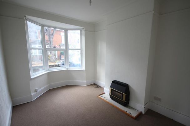 3 bedroom end of terrace house to rent - Photo 1