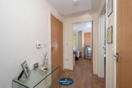 Monticello Way, Banner Brook Park, Coventry - Photo 3