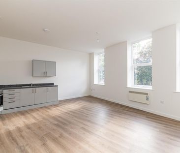 Stanhope Road, South Shields, Tyne and Wear - Photo 3