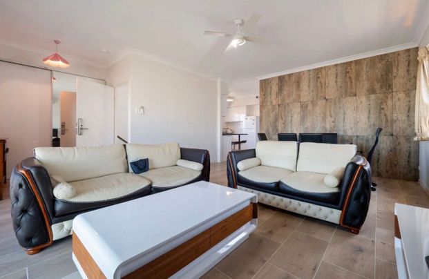 Coopers Plains - Photo 1