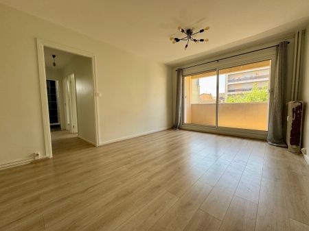 Location Appartement 4 pièces 65m² LIMOGES 87000 - Photo 3