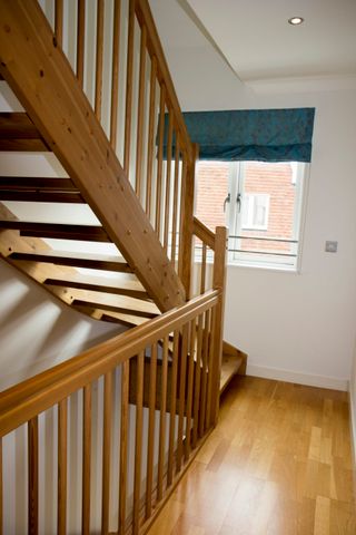 Two Bedroom Townhouse to Rent in Rye - Photo 4