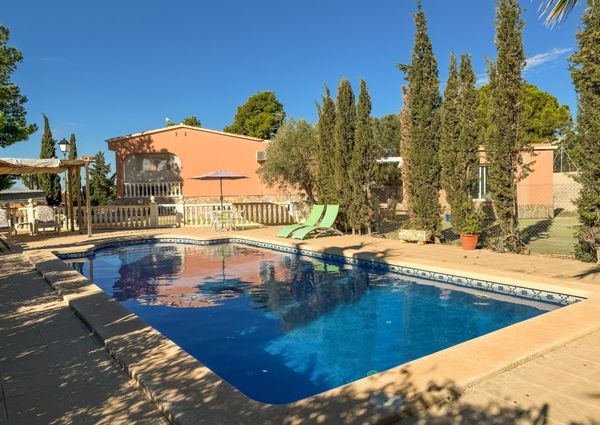 Elche · partida jubalcoy Chalet · Long Rental Period