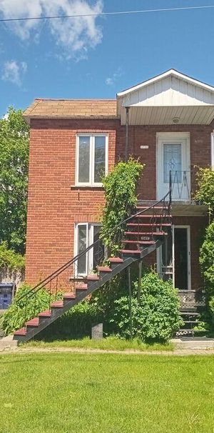 Havre De Paix – 4½ Haut De Duplex - Photo 1