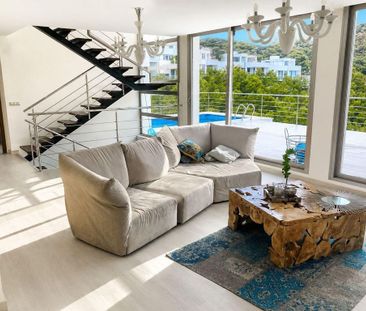 Luxury 3 room Detached House for rent in Altea, Valencia - Photo 4