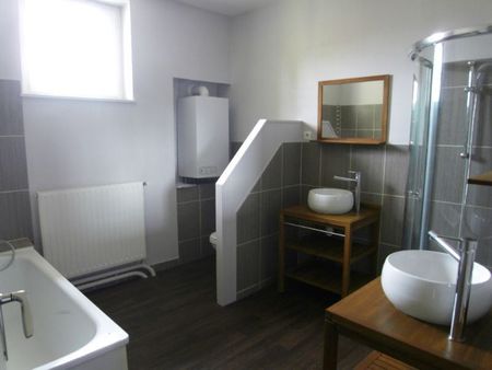 Location Appartement 6 pièces 137m² - Photo 5