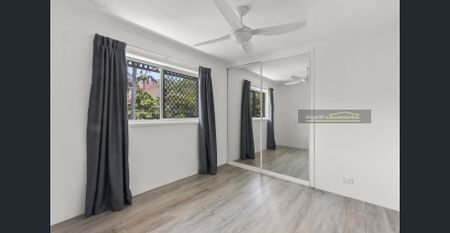 2br top floor unit with water views - Photo 3