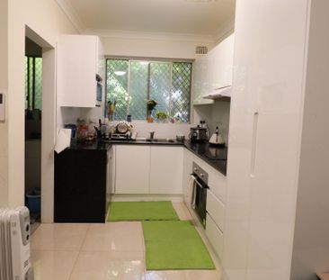 PERFECT 3 BEDROOM UNIT FOR RENT!!!!!!!! - Photo 5