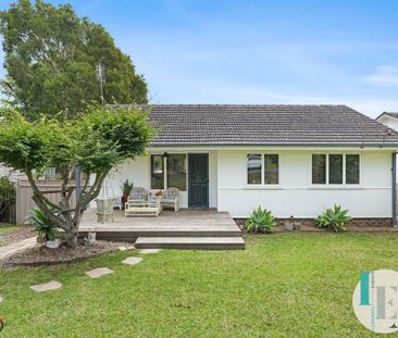 Beautifully Renovated and Full of Charm; Your New Home Awaits! - Photo 6