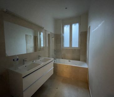 Appartement • Saint Philippe du Roule - Photo 6