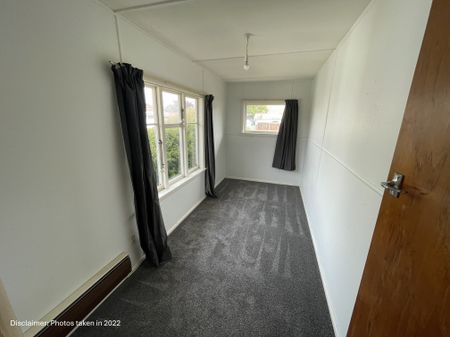 4 bedroom property in sought after school zone - Photo 4