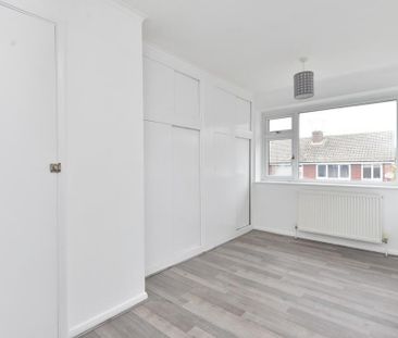 3 bedroom semi-detached house to rent - Photo 5