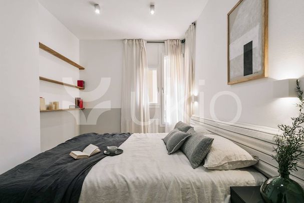 5 room luxury Apartment for rent in Barcelona, Spain - Photo 1