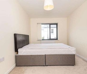 Castle Park Apartment, Churchill Way, Cardiff, CF10 - Photo 3