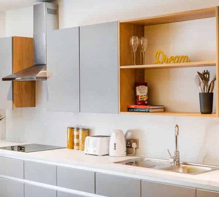 Ensuite Bronze - Photo 5