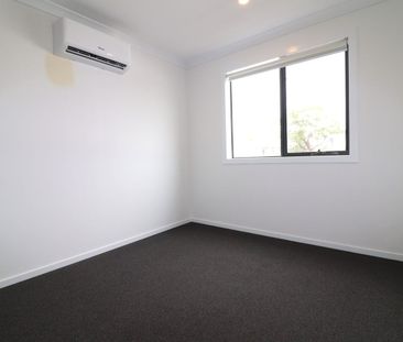 Stunning Brand New Home! - Photo 6