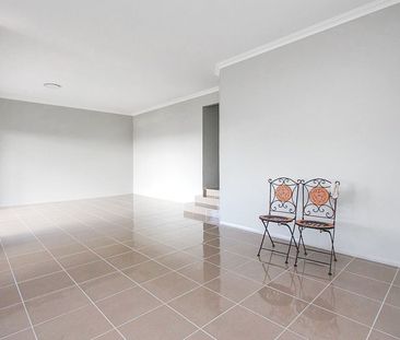 Large Family Home - Photo 3