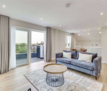 Impressive 2 bedroom apartment on the 2nd floor of a small new buil... - Photo 2