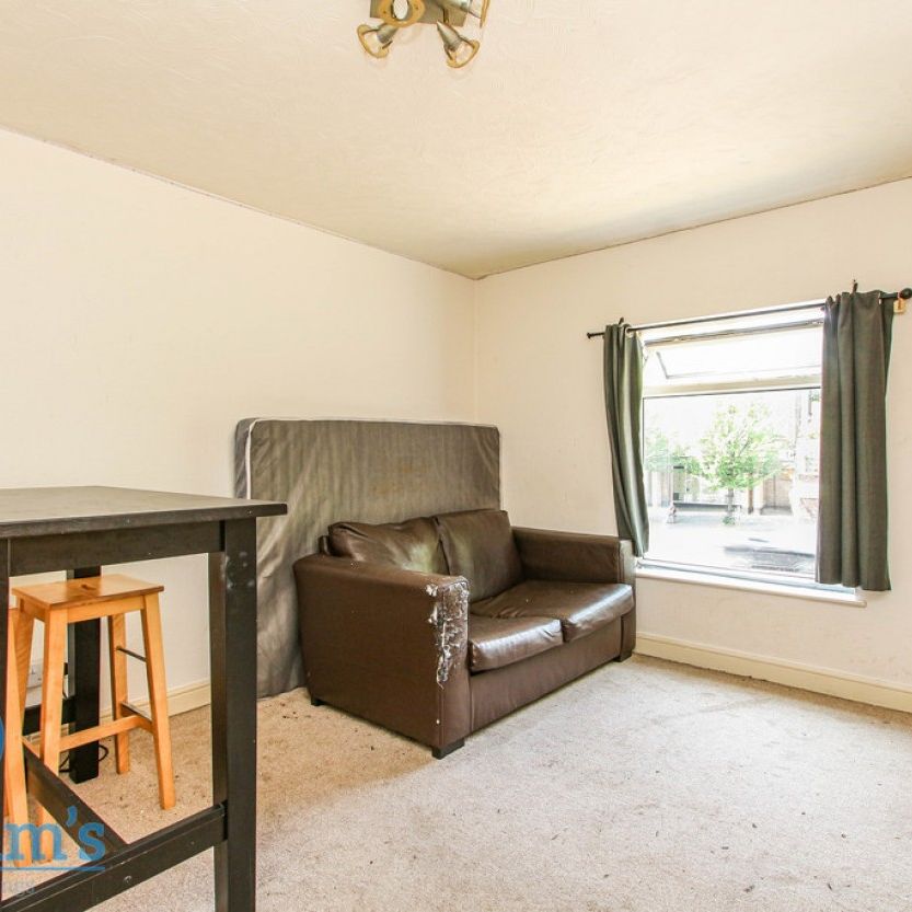 1 bed Flat for Rent - Photo 1