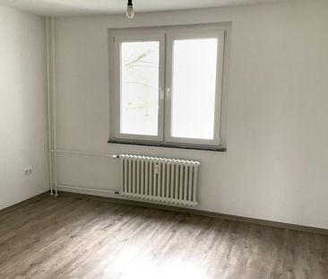 Attraktiv! 2-Zimmer-Wohnung mit Balkon - Photo 2