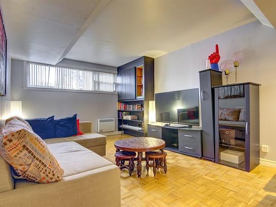 1776 Av. Pinewood - Photo 1