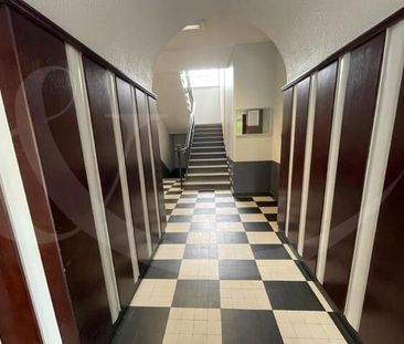 15 Quai du Cheval-Blanc, appartement de 4.5 pièces lumineux et trav... - Foto 5