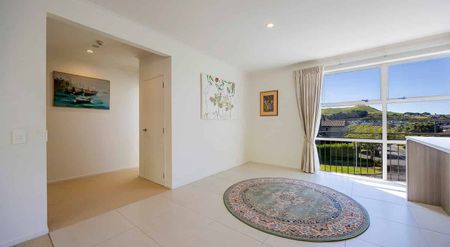 Fletcher-Built Modern 3-Bedroom Terrace Home - Photo 5