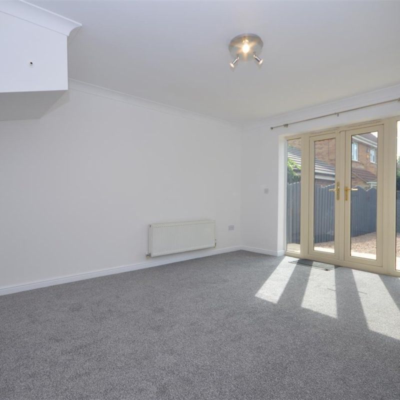 Honeysuckle Close, Doncaster - Photo 1