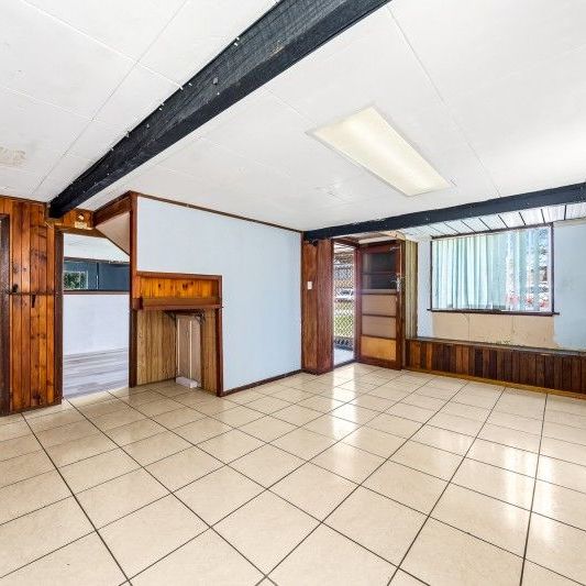 3 Bedroom Family Home in the Heart of Slacks Creek - Photo 1