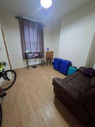 Rooms To Let, 10 Century Street, Portadown, BT63 5BS - Photo 1