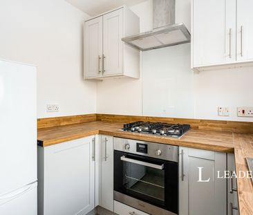 1 bedroom house to rent Stonefield Way, Burgess Hill, West Sussex, ... - Photo 5