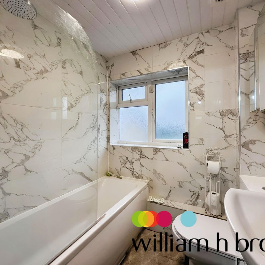 Mountbatten Way, Chelmsford - Photo 1