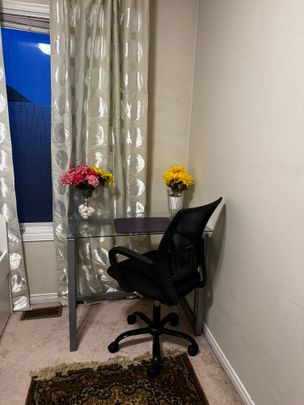 For Lease - 409 Aspendale Crescent Unit# Upper-bedroom, Mississauga, Ontario - Photo 1