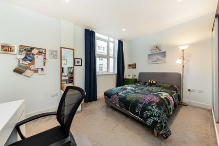 Bromyard Avenue, Acton, W3, London - Photo 2