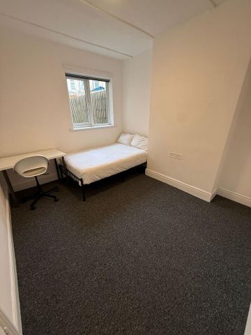 2 bedroom house share to rent - Photo 5