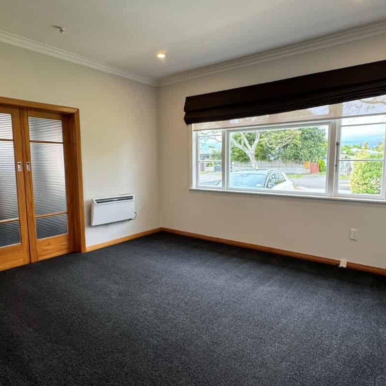 Spacious Four-Bedroom Home – A Must-See! - Photo 1