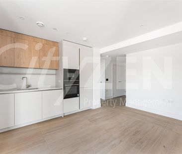 2 Maple Mews, London - Photo 6