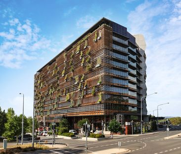 Fully Furnished sanctuary of comfort - Photo 4